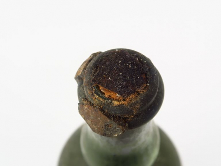 1 BOUTEILLE CHARTREUSE TARRAGONE PERIODE 1932-1935