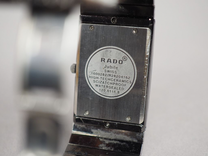 RADO.  Montre bracelet, modèle "Jubilé" hogh tech ceramics, cadran noi