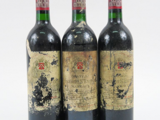 Vente aux enchères 3 BOUTEILLES CHÂTEAU MALESCOT ST EXUPERY GCC MARGAUX - 1 de 1988 EA /2