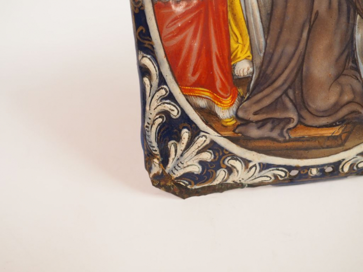 Plaque en émail peint polychrome représentant l’Extase de sainte Thérè