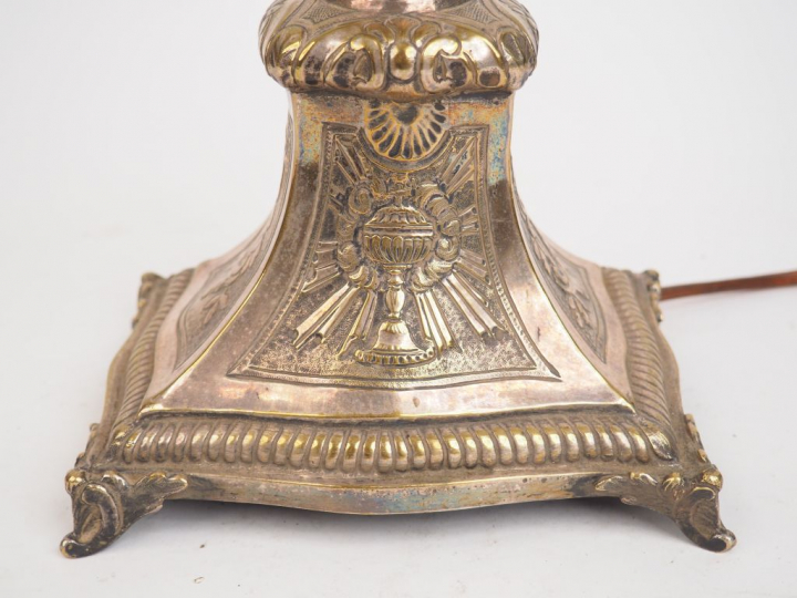 Base d’ostensoir ou de chandelier Louis XIV en bronze argenté, à décor