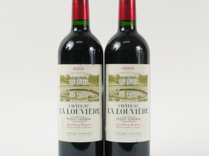 2 BOUTEILLES CHÂTEAU LA LOUVIERE GRAVES - 2005