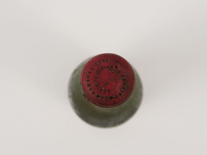 1 BOUTEILLE LA TACHE DOMAINE DE LA ROMANEE CONTI - 1950 - 8 CM/ETA/CAP