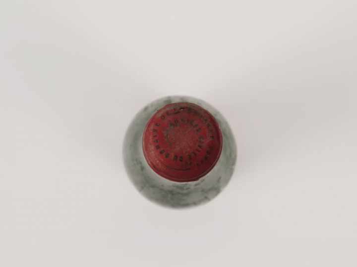 1 BOUTEILLE RICHEBOURG DOMAINE DE LA ROMANEE CONTI - 1952 - 8,5 CM/SE/