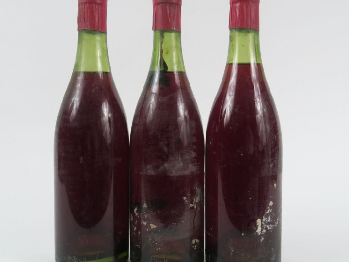 3 BOUTEILLES BOURGOGNE ANNEES 50 - 4 CM/SE