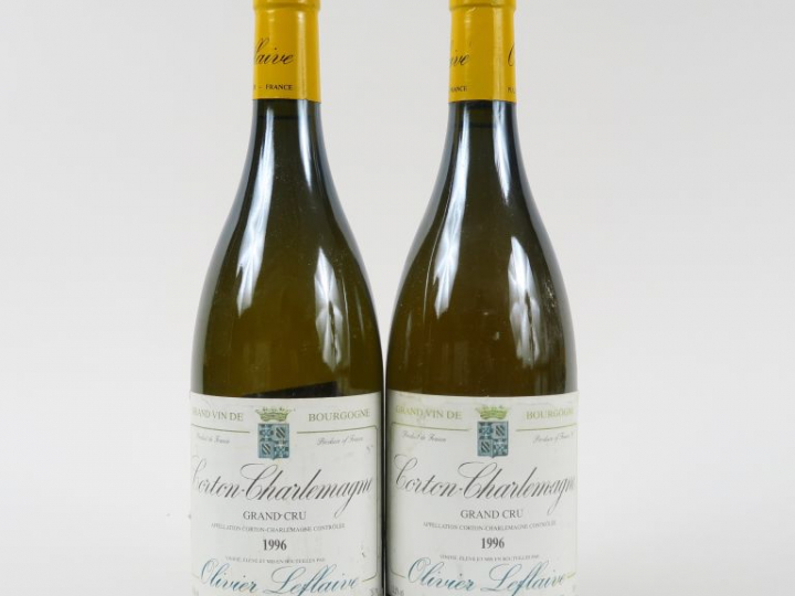 2 BOUTEILLES CORTON CHARLEMAGNE GC O. LEFLAIVE - 1996