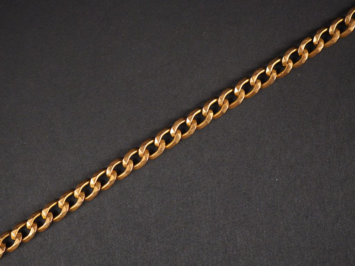 Giletière en or jaune. Long. 42 cm Poids. 17,30 g