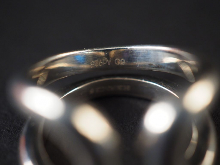 HERMES.  Bague en argent, modèle "Lima". TDD. 50 Signée.  Poids. 7,48 