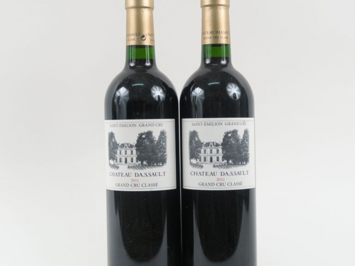 2 BOUTEILLES CHÂTEAU DASSAULT GCC ST EMILION - 2011