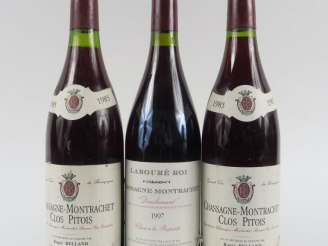 Vente aux enchères 3 BOUTEILLES CHASSAGNE MONTRACHET : 2 'CLOS PITOIS' R. BELLAND 1985 - 