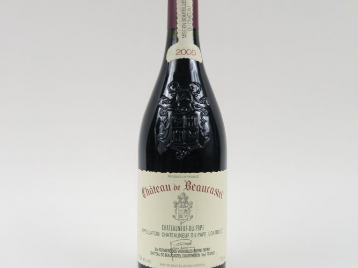 1 BOUTEILLE CHÂTEAUNEUF DU PAPE CHÂTEAU DE BEAUCASTEL - 2005