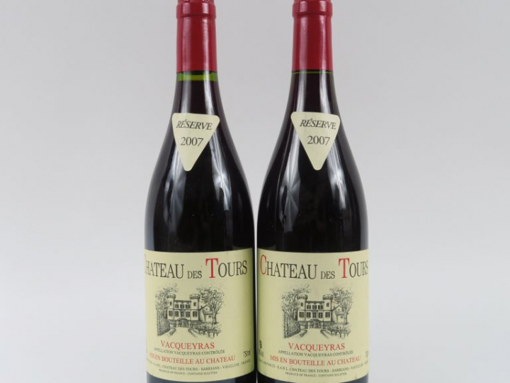 2 BOUTEILLES VACQUEYRAS CHÂTEAU DES TOURS E. REYNAUD - 2007