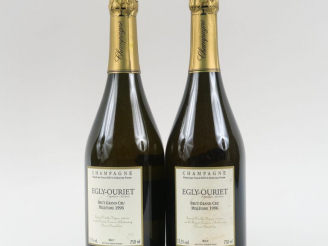 Vente aux enchères 2 BOUTEILLES CHAMPAGNE EGLY OURIET GC - 1996 - PASSAGE EN CAVE : 85 MO