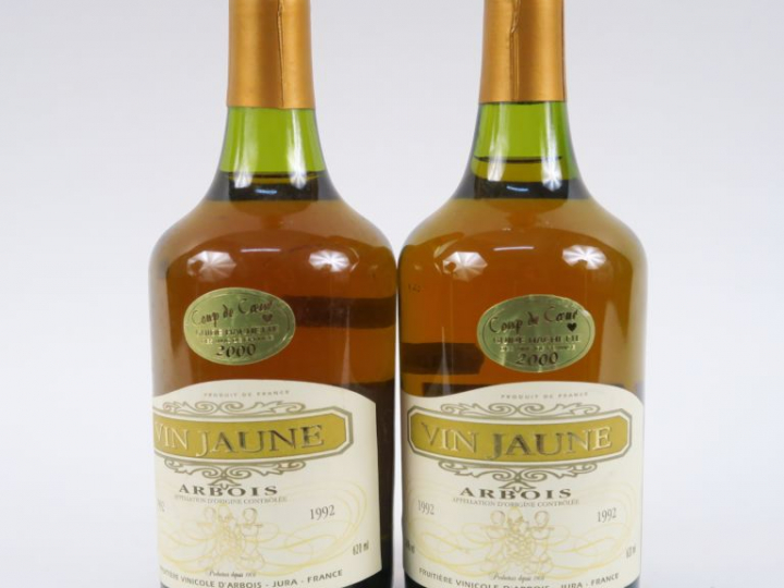 2 BOUTEILLES VIN JAUNE 'ARBOIS' FRUITIÈRE VINICOLE D'ARBOIS - 1992