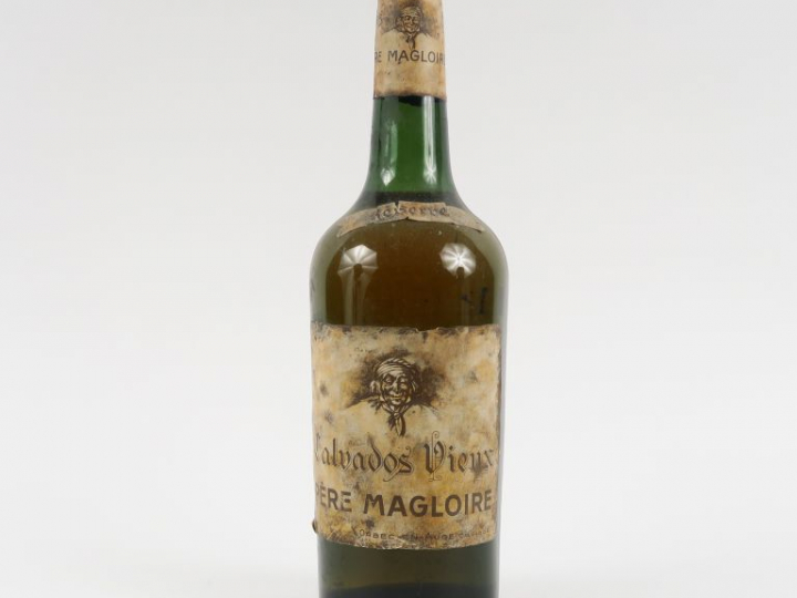 1 VIEILLE BOUTEILLE CALVADOS PÈRE MAGLOIRE 'RÉSERVE'