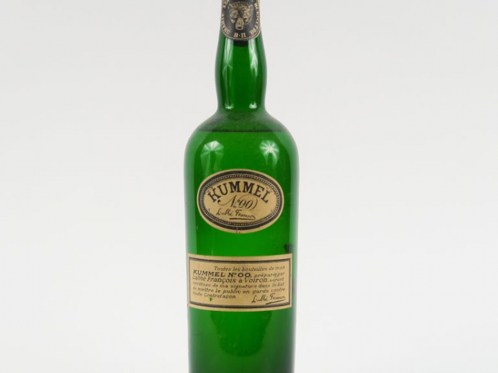1 BOUTEILLE KUMMEL N°00