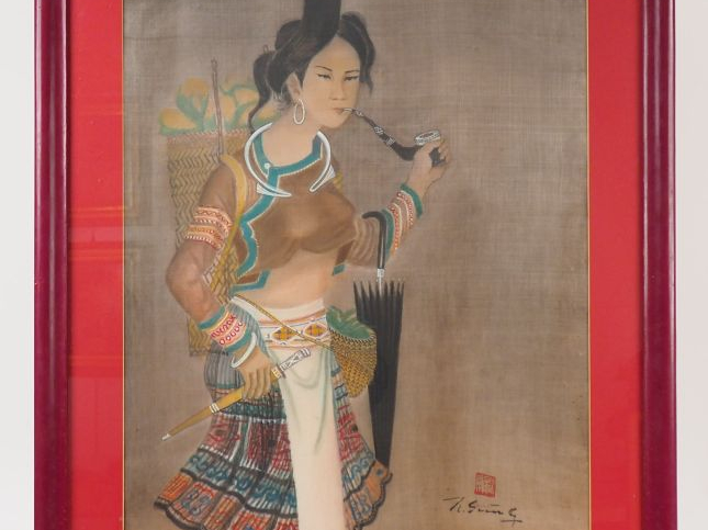 HOANG SUNG "Jeune femme fumant la pipe' Encre et couleurs sur soie.  S