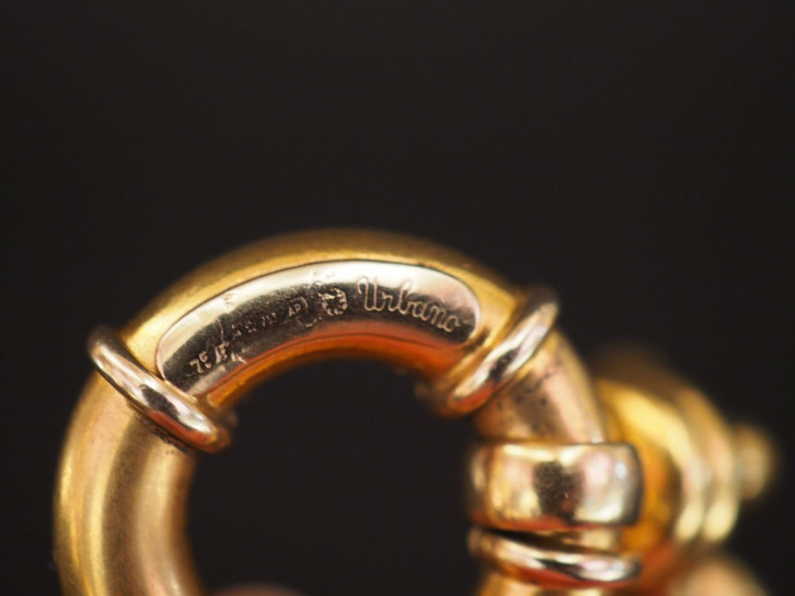 URBANO. Bracelet en or jaune, maillons forçat. Signé. Long. 21 cm Poid