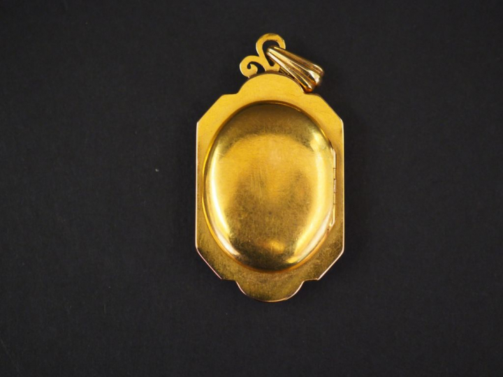 Pendentif porte-photo Napoléon III de style Louis XVI en or jaune et p