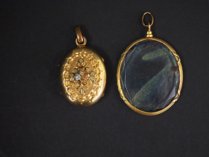 Pendentif porte-photo de style Louis XVI en verre, monture en or jaune