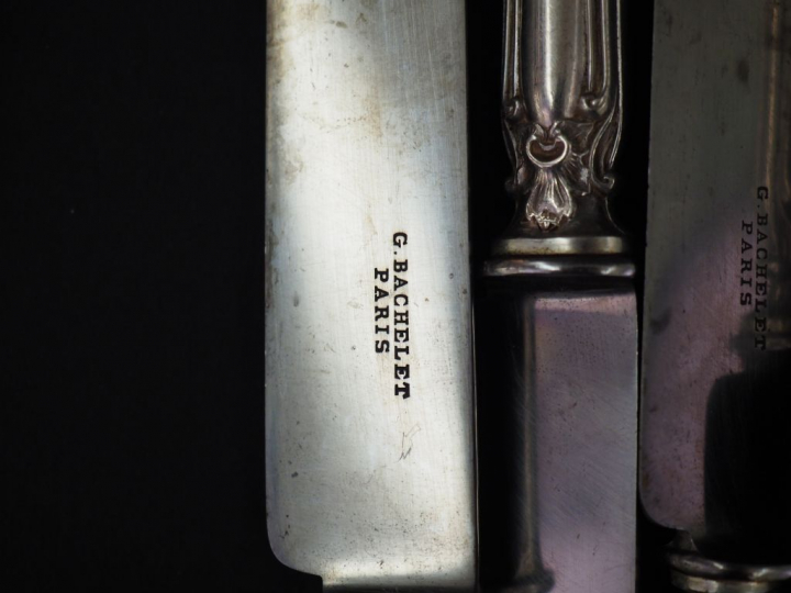 Partie de ménagère de style Louis XV en argent, poinçon Minerve.  Mono