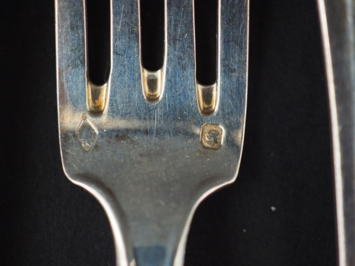 Partie de ménagère de style Art déco en argent, poinçon Minerve, à déc