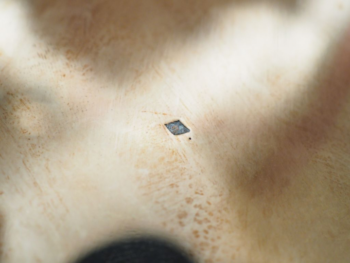 Service trois pièces de style Louis XV en argent, poinçon Minerve. Com