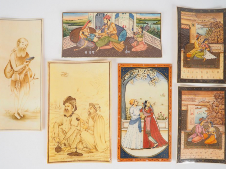 Six miniatures persanes sur ivoire dont une paire figurant des personn