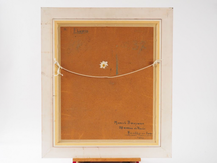 Marcel BOUYERON  "Fleurs" Huile sur isorel.  Signée en bas à droite et