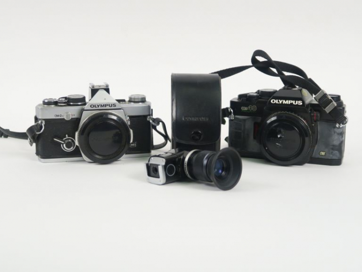 Lot de deux appareils photographiques OLYMPUS : OLYMPUS OM40 Program O