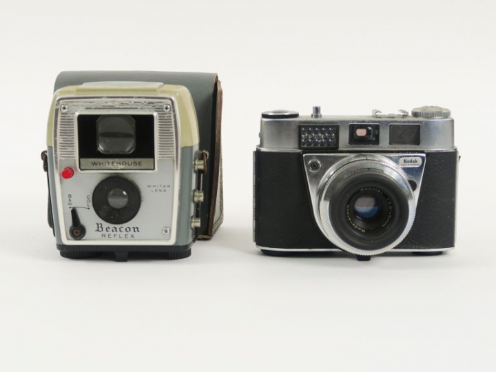 Lot de deux appareils photgraphiques : KODAK RETINETTE IB avec objecti