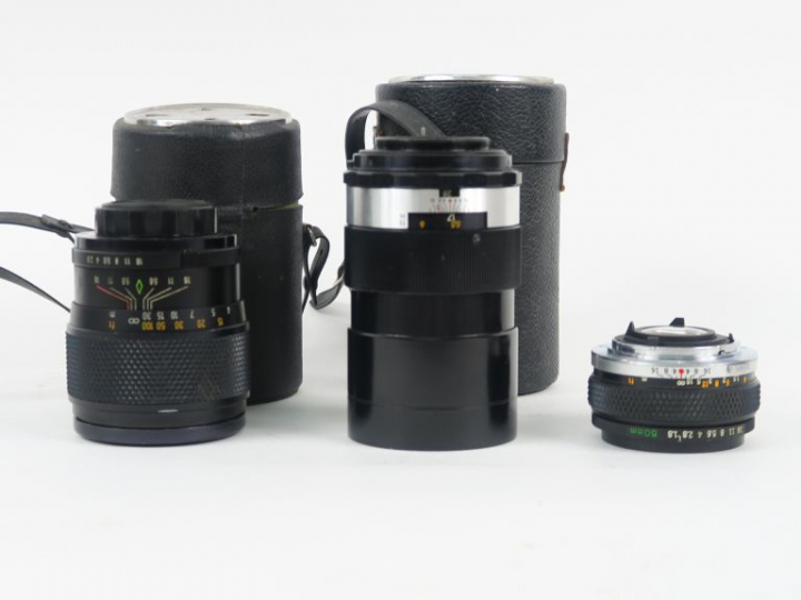 Lot de trois objectifs, montures différentes : Objectif OLYMPUS OM-SYS