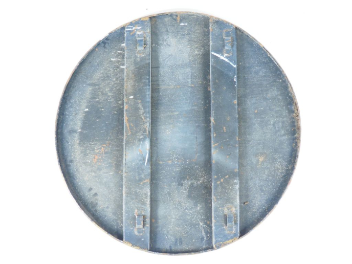 SERVIR. Plaque émaillée. Diam. : 94 cm. (accidents)