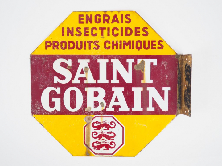 SAINT GOBAIN. Plaque émaillée. Dim. : 48 x 48 cm. (accidents)