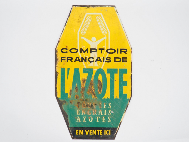 COMPTOIR FRANÇAIS DE L'AZOTE. Plaque émaillée. Dim. : 58 x 33.5 cm. (a