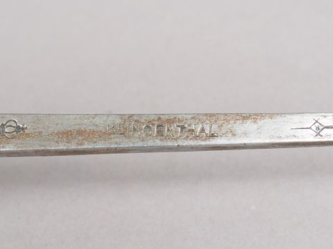 Canne épée, lame à quatre pans marquée Kligenthal et Doulaux   Cie. Po