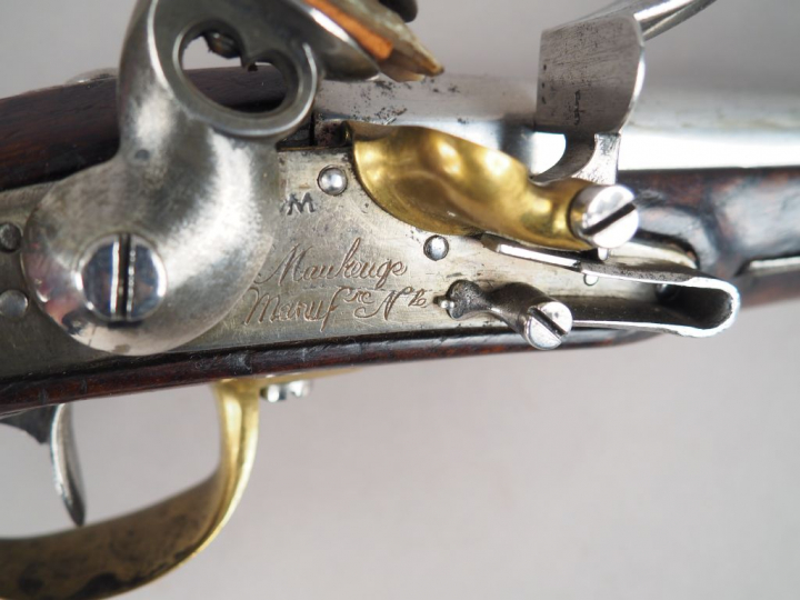 Rare pistolet de cavalerie Français modèle AN IX, fabrication Maubeuge