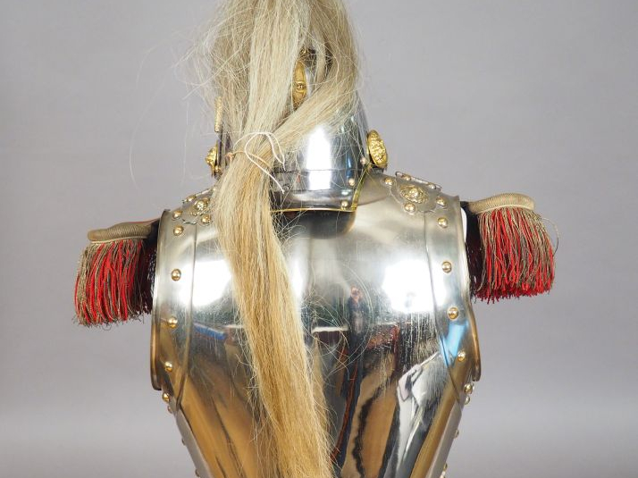 Rare ensemble comprenant une cuirasse modèle 1856 de l’escadron des ce
