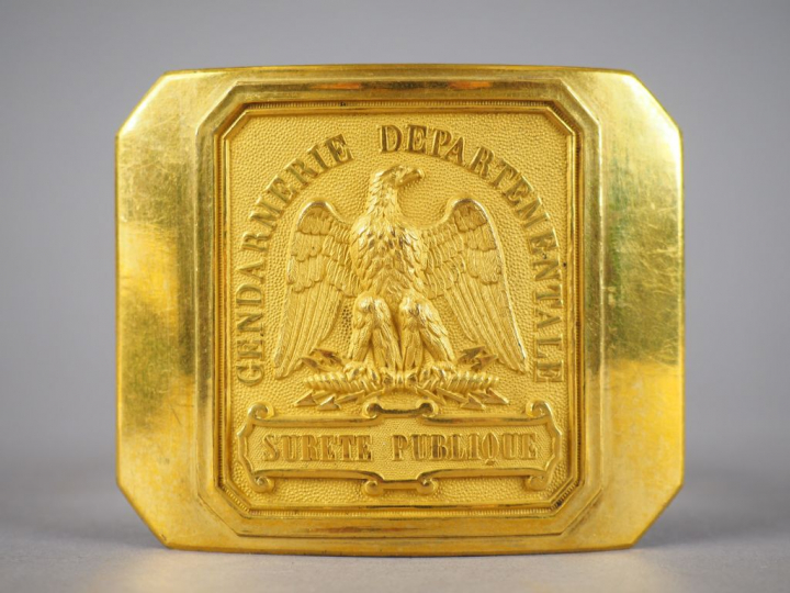 Grande plaque de ceinturon rectangulaire de gendarmerie (officier) en 