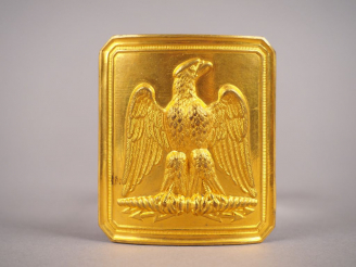Vente aux enchères Plaque de ceinturon d’officier d’infanterie en laiton doré embouti, mo