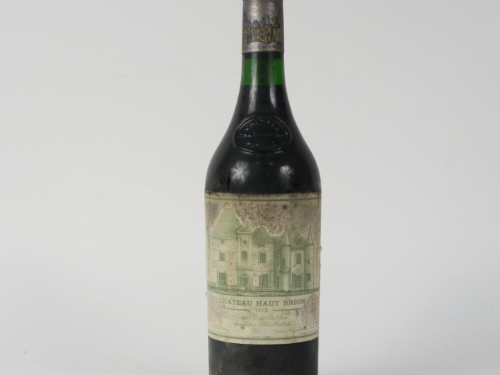 1 BOUTEILLE CHÂTEAU HAUT BRION 1er GCC GRAVES - 1975 - 2 CM/EF