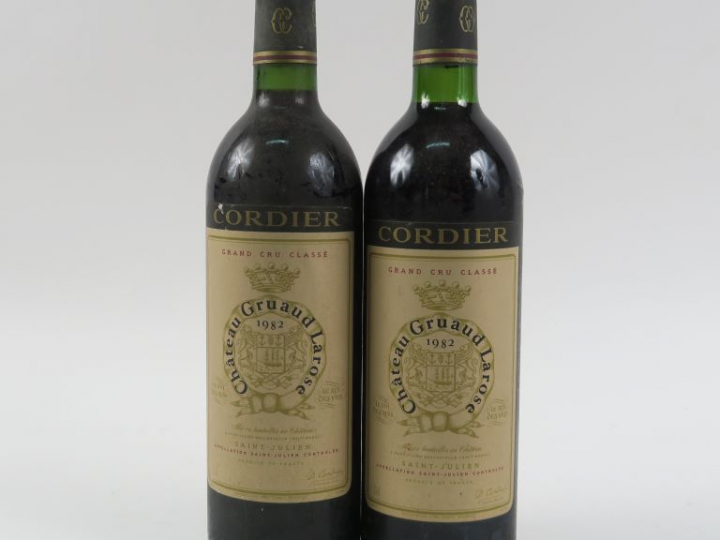 2 BOUTEILLES CHÂTEAU GRUAUD LAROSE GCC ST JULIEN - 1982 - BG+
