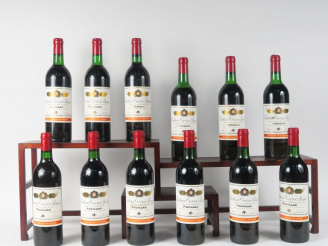 Vente aux enchères 12 BOUTEILLES CHÂTEAU CROIZET BAGES GCC PAUILLAC - 1982 - CBO - 8 BG/2