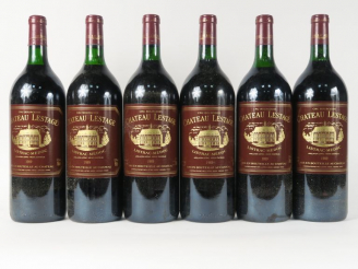 Vente aux enchères 6 MAGNUMS CHÂTEAU LESTAGE CB LISTRAC MÉDOC - 1989 - CBO - BG