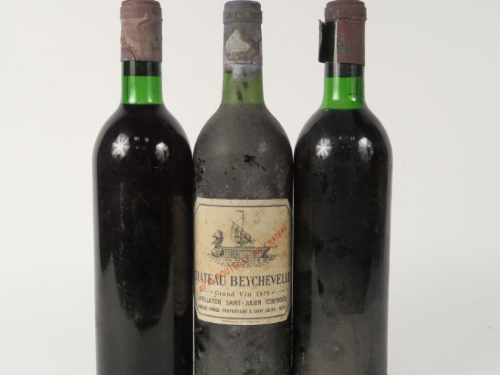 3 BOUTEILLES CHÂTEAU BEYCHEVELLE GCC ST JULIEN : 1 de 1969 BG/SE - 1 d