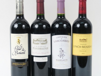 Vente aux enchères 4 BOUTEILLES : 1 CHÂTEAU LYNCH MOUSSAS GCC PAUILLAC 2016 - 1 CHÂTEAU F