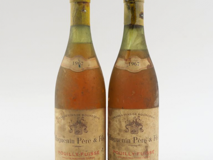 2 BOUTEILLES POUILLY FUISSÉ HUGUENIN PÈRE   FILS - 1967 - 2.5 CM/4 CM