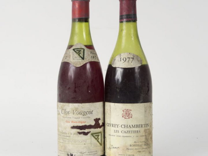 2 BOUTEILLES : 1 GEVREY CHAMBERTIN 'LES CAZETIERS' ROPITEAU 1977 7.5 C