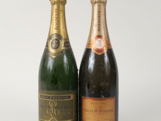 Vente aux enchères 2 BOUTEILLES  CHAMPAGNE LOUIS ROEDERER : 1 BRUT PREMIER - 1 ROSÉ 2007