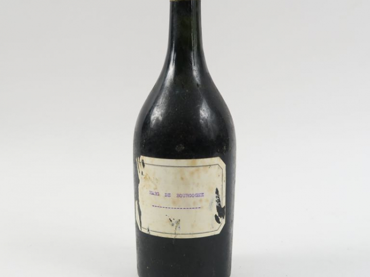 1 VIEILLE BOUTEILLE MARC DE BOURGOGNE